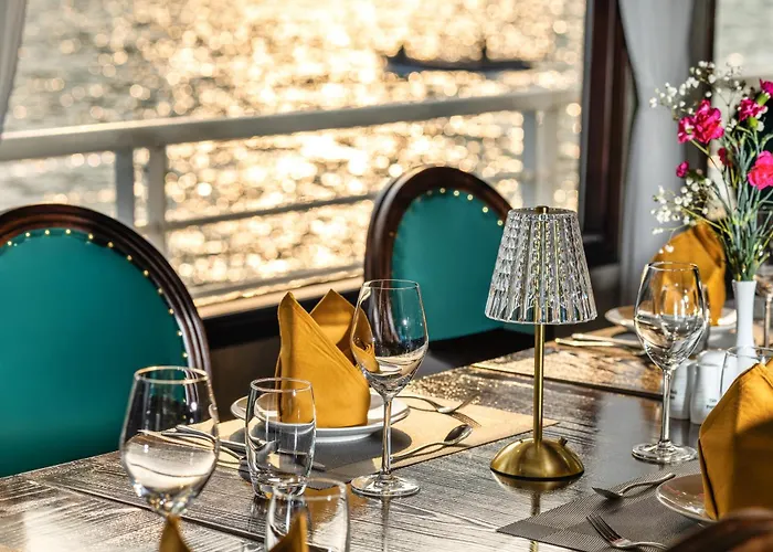 Aqua Legend Cruise - Lan Ha Bay 5*