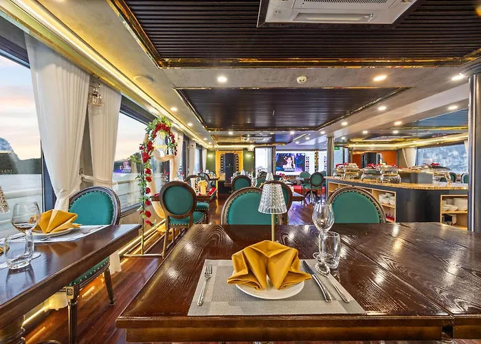 Aqua Legend Cruise - Lan Ha Bay 5* Ha Long