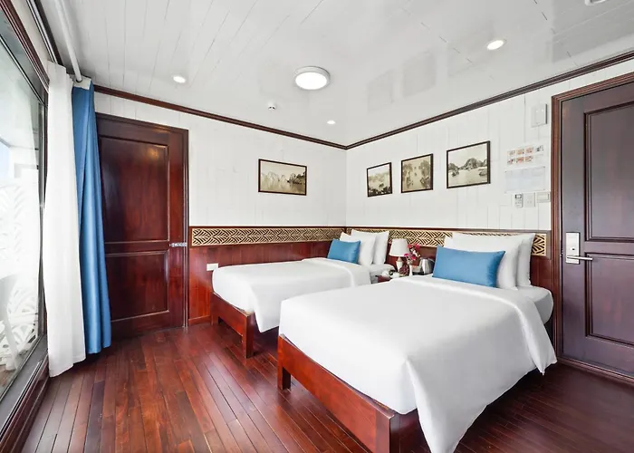 Botel Aqua Legend Cruise - Lan Ha Bay 5*