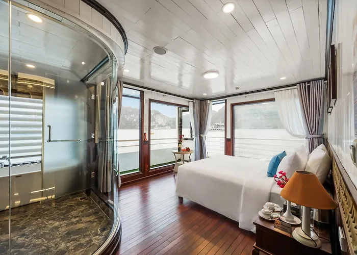Aqua Legend Cruise - Lan Ha Bay 5*